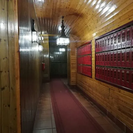 Casa *