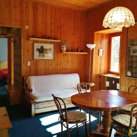 Casa *